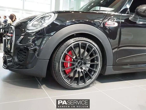 Nieuwe 18 inch Breyton Magic velgen voor Mini JCW 5x112