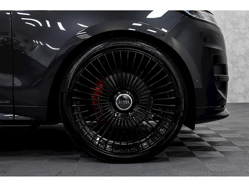 Nw 22 inch Gloss Black Land Rover Defender incl Vredestein