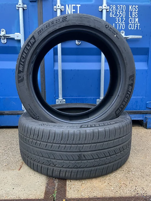 2x Michelin Primacy 285 40 23 met 6,9mm
