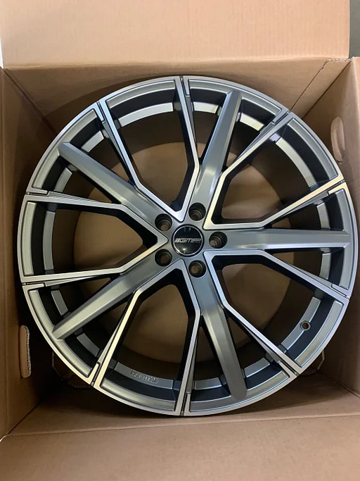 Nieuw 22 inch Audi Etron GMP Gunner zomerset incl Hankook
