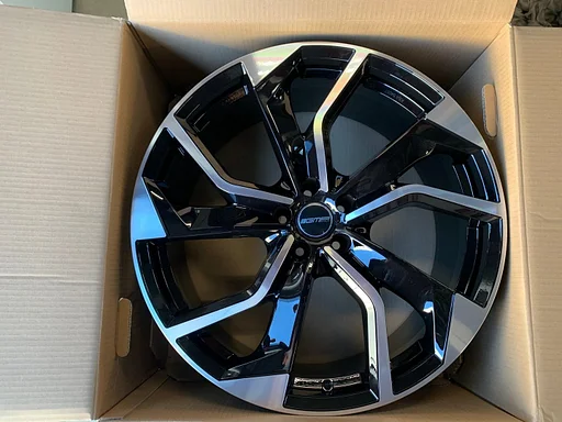 Nieuw 22 inch Audi Etron GMP Rebel zomerset incl Hankook