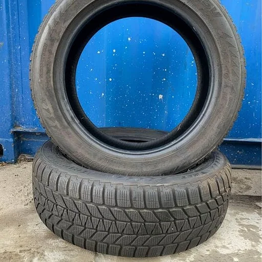 2x Bridgestone 205 55 17 runflat winterbanden 6,5 mm