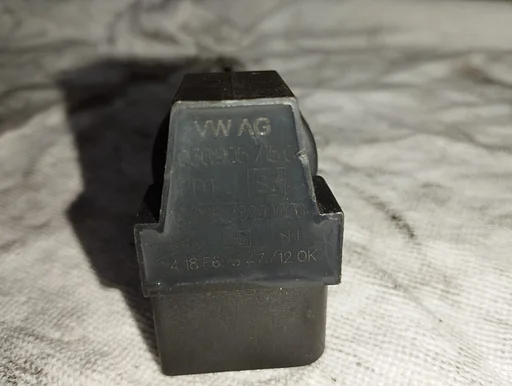 Bobine/penbobine VW Golf 1K1/AJ5 036905715G