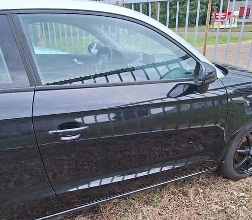 Deur Portier Audi A1 8X1 3 deurs rechts in goede staat LZ9Y