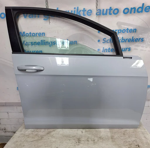 Deur Portier VW Golf 7 rechts voor in goede staat kleur LB9Z