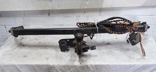 Trekhaak VW Golf 6 VI merk Thule afneembaar + kabelboom compleet