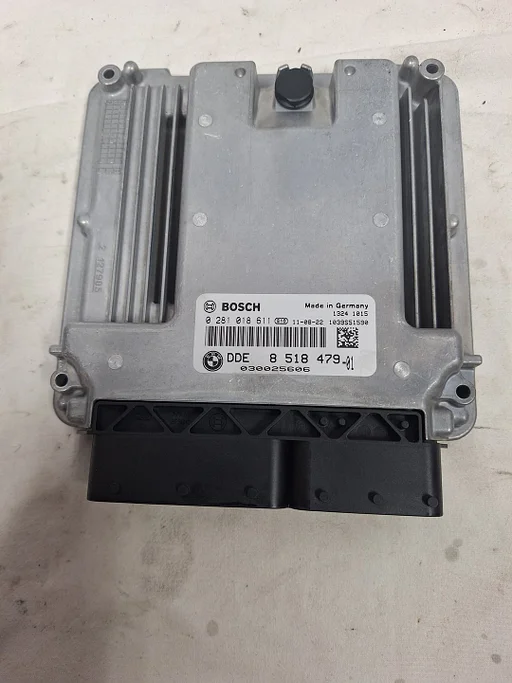 ECU Motormanagement BMW F10 F11 8518479 530d 190kw N57D30A