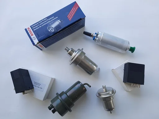 -SL Classics- Brandstofpomp Accumulator Drukventiel, SL SLC W107 R107 W126 R129