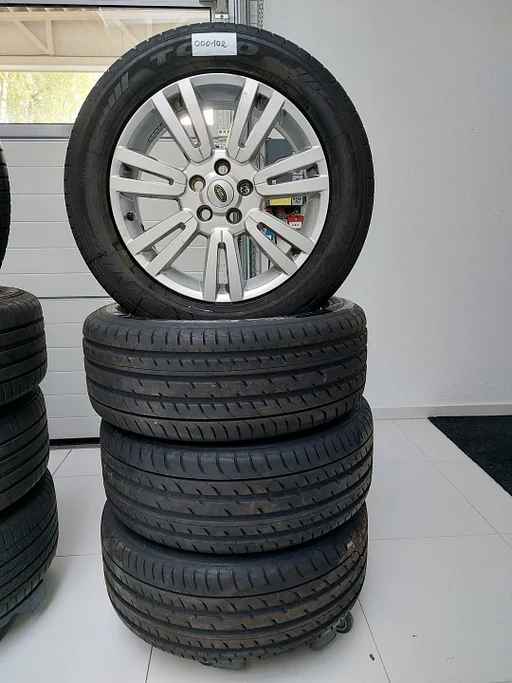 Discovery 3+4 255/55R19 111V