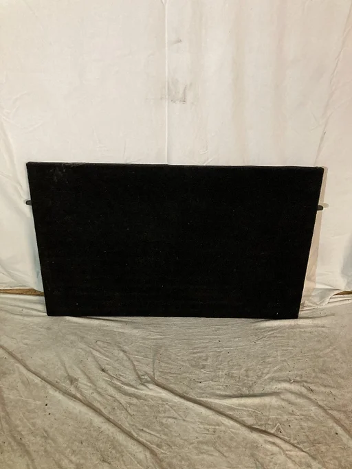 Range Rover Sport Kofferbakplaat zwart voorste gedeelte