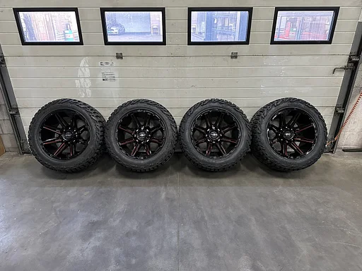 Extreme 20" Dodge Ram 1500 wielen | Mickey Thompson | LaChanti | NIEUW