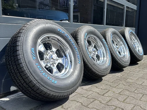 15'' Chevy GMC G20 Wielen | American Racing | BF Goodrich