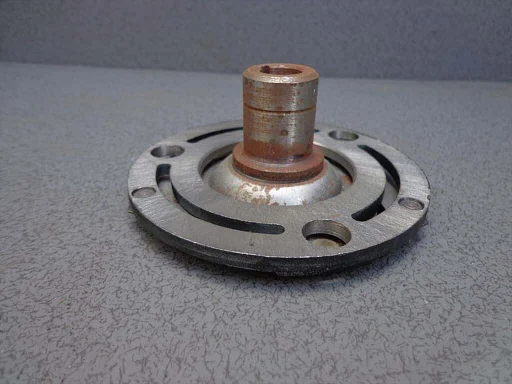 Koppeling airco compressor Volvo 760 B28E P/N 1324938