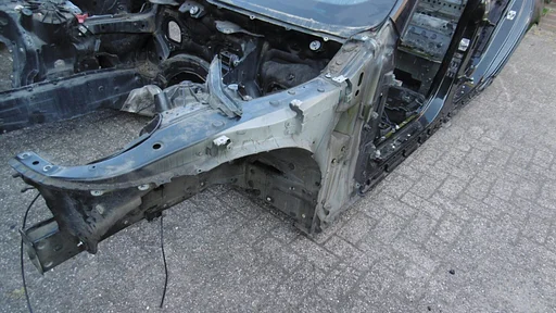Fronthoek met chassisbalk BMW 5 -serie F10 -F11 en F07 links
