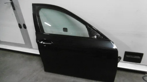Portier rechtsvoor BMW 5-serie F10 en F11 saffierzwartmetallic 41 00 9 628 754