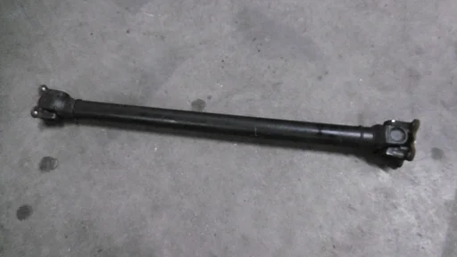 Aandrijfas voorzijde  BMW 5-serie x-drive 4x4. 26 20 8 628 043