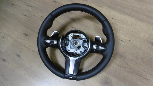 Nieuwstaat sportstuur  M -pakket BMW 5-serie  vanaf  07/2013  nr 3230 7 851 230