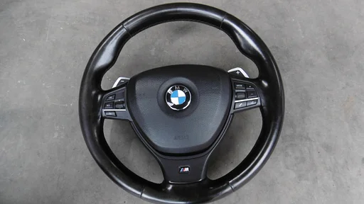 Sportstuur M   BMW F10- F11   5-serie met flippers 32 33 7 844 103