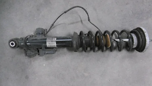 Veerpoot  VDC  BMW 5-serie GT en 7-serie F01-F02.  rechtsachter  37 12 6 796 928
