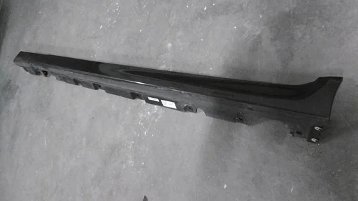 Drempelbekleding  sideskirt  BMW 5-serie F10-F11   links  Jatobametallic B65
