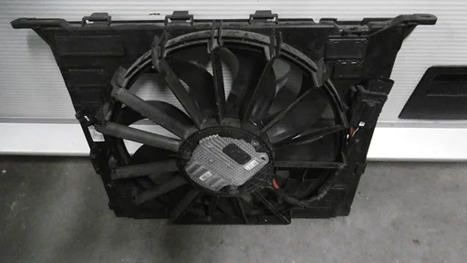 Koelvinhuis BMW 5 serie G30 17 42 7 953 398 1000 Watt