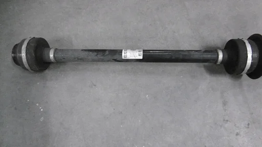 Uitgaande as BMW 550i X-drive linksachter 33 20 8 664 655