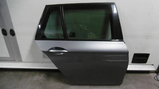 Portier rechtsachter BMW 5-serie combi  F11 Spacegrau  41 00 9 628 758