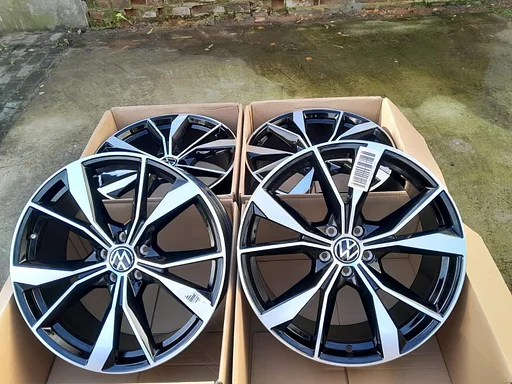 20 inch VW Tiguan MISANO Velgen NIEUW & Origineel R-line 5x112