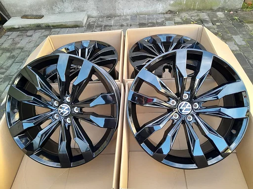 20 inch VW Tiguan SUZUKA Velgen NIEUW & Origineel R-line 5x112