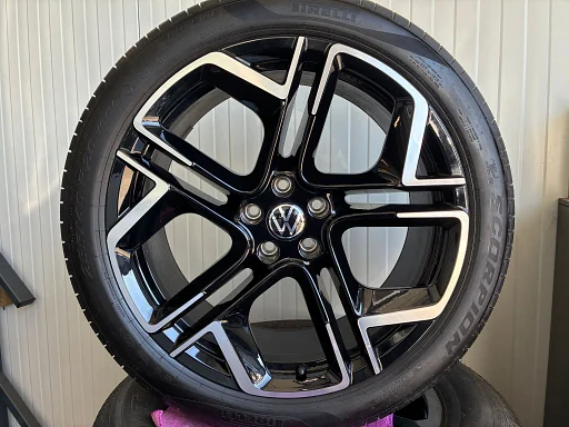 20 inch VW Tiguan / Tayron YORK Velgen Origineel & NIEUW Pirelli R-line