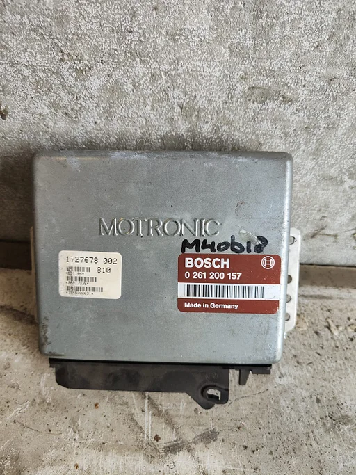 BMW E30 316i 318i motor ecu 0 261 200 157