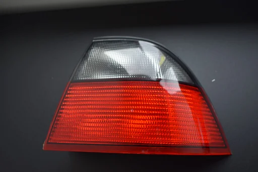 Rechter-hoekachterlicht Saab 9-5 sedan