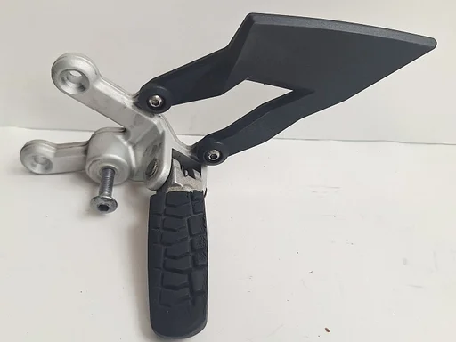 voetsteun links KTM Superduke 990 R 990R 2005-2013 61003038000 + 61003050000