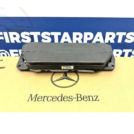 W214 W236 KNIE AIRBAG ORIGINEEL Mercedes E Klasse / CLE Klasse 2021-2026 KNIEAIRBAG BESTUURDER A2068601002