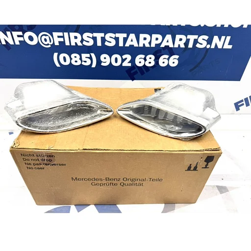 W176 W117 AMG LINE UITLAAT SIERSTUKKEN L/R Mercedes A B CLA GLA Klasse 2012-2018 W246 W156 ORIGINEEL CHROOM A2464900327 A2464900427