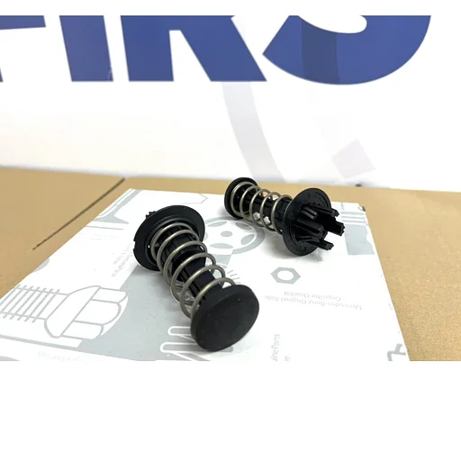 MOTORKAP SCHOKDEMPER VEER MERCEDES A B C CLA CLS E G GL GLA GLC GLE GLS S V GT KLASSE W176 W177 W246 W247 W117 W118 W204 W205 W206 W212 W213 W214 W156 H247 W218 W257 W461 W463 W447 W907 W221 W222 W223 ORIGINEEL MERCEDES DIVERSE MOTORKAP VERING L/R