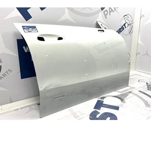 W118 CLA DEUR RECHTS VOOR A1187220800 A1187202201 PORTIER WIT KAAL C118 X118 Mercedes CLA Klasse 2020-2024 ORIGINEEL RECHTSVOOR CLA35 CLA45 CLA45S A 118 722 08 00