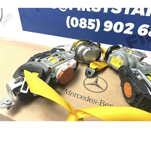 A45 AMG GORDEL SET GEEL Mercedes W177 A W118 CLA H247 GLA X247 GLB Klasse GORDELS A45s CLA45s GLA45s GLB35 YELLOW EDITION GORDELSET Mercedes Benz 2019-2025 GEEL