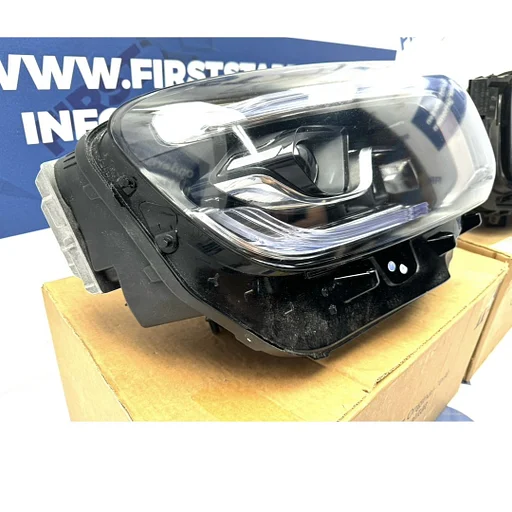 X247 GLB LED MULTIBEAM koplamp RECHTS origineel 2018-2025 A2479069801 RECHTER KOPLAMP GLB35 AMG SCHEINWERFER
