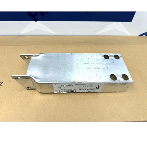 C63 E63 AMG ABSORBER A2056200801 STEUNBALK W213 S213 W205 C205 S206 63 AMG ABSORBERS / BALK LINKS of RECHTS Mercedes C E Klasse 2016-2023 BUMPER CHASSIS BALK voorzijde ORIGINEEL C63 C63s E63 E63s AMG