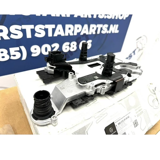 A0002703900 MECHATRONIK W176 W177 A KLASSE 200 220 250 TEILESATZ STEUEREINHEIT A45 / W117 W118 CLA45 / W156 H247 GLA45 / X247 GLB35 4MATIC A 000 270 39 00 80 PARTS KIT STUUREENHEID MODULE VERSNELLINGSBAK MECHATRONIC A B CLA GLA GLB KLASSE