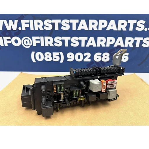 Zekering kast W176 A W246 B W117 CLA W156 GLA Klasse Mercedes origineel 2012-2019