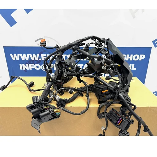 MOTOR KABELBOOM For MERCEDES-BENZ V8 M176 AMG 201 C63 GLC63 E63 GT63 GTS GTR S63 G63 GLE63 AMG KABEL BOOM W167 W177 R192 W205 W217 W222 R232 W253 R290 W463 A45 CLA45 C63 S63 GLC63 GLE63 G63 V8 KABELBOOM MOTORBLOK