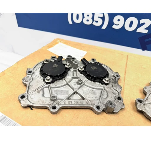 Kettingkastdeksel A1770150000 Mercedes AMG 4.0 V8 M176 AMG 201 C63 GLC63 E63 GT63 GTS GTR S63 G63 GLE63 AMG Kettingkast deksel W167 W177 R192 W205 W217 W222 R232 W253 R290 W463 A45 CLA45 C63 S63 GLC63 GLE63 G63 V8 A 177 015 00 00 Kettingkastdeksel