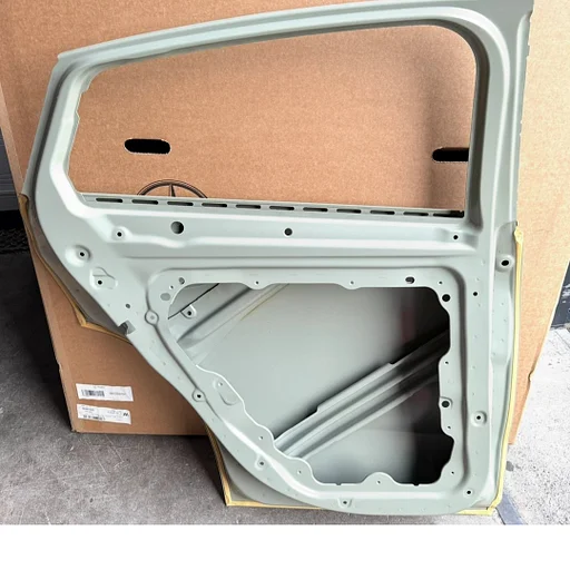 W254 C254 DEUR LINKSACHTER Mercedes GLC Klasse COUPÉ 2023-2026 A2547305300 PORTIER LINKS ACHTER COMPLEET GEEL / WIT / ZWART / GRIJS / BLAUW / ZILVER / ETC