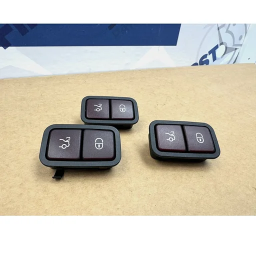 W205 W213 C E KLASSE ELEKTRISCHE ACHTERKLEP BEDIENING KNOP A2208211479 KOFFERKLEP BEKLEDING KOFFERBAK SCHAKELAAR origineel Mercedes 2014-2021  C43 E43 C63 C63s E63 E63s AMG KOFFERKLEP KNOP SLUITING BEDIENING 205 213