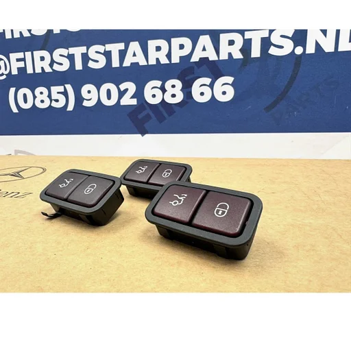 W205 W213 C E KLASSE ELEKTRISCHE ACHTERKLEP BEDIENING KNOP A2208211479 KOFFERKLEP BEKLEDING KOFFERBAK SCHAKELAAR origineel Mercedes 2014-2021  C43 E43 C63 C63s E63 E63s AMG KOFFERKLEP KNOP SLUITING BEDIENING 205 213