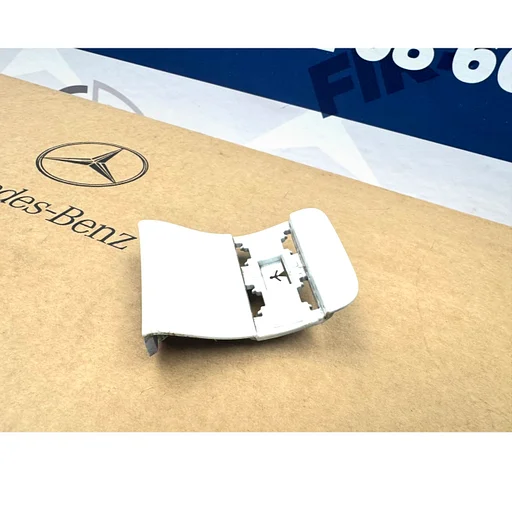 AFDEK KAP SLEEPOOG W254 X254  AMG A2548851801 W177 W118 W205 W213 W238 H247 W257 W167 W463 W222 SLEEPOOG KAPJE A45s CLA45s GLA45s C63s E63s GLC63s GLE63s GT63s G63s AMG SLEEPOOGKAPJE ORIGINEEL Mercedes A45 CLA45 GLA45 GLB35 C63 E63 GLC63