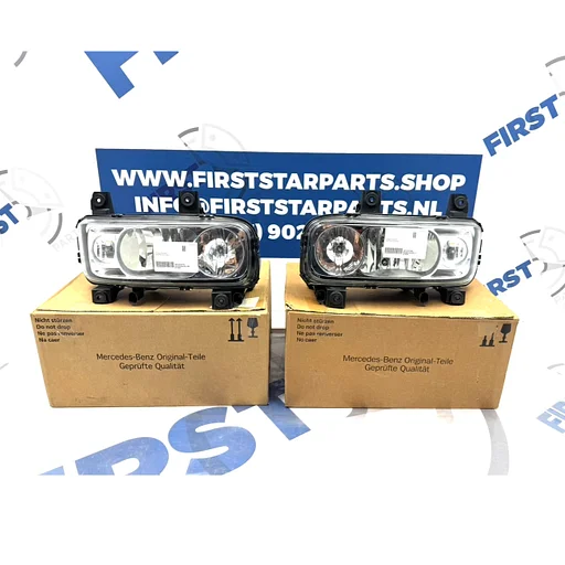 W973 MERCEDES ATEGO 973 KOPLAMPEN SET A9738202661 A9738202761 2015 origineel Mercedes HEADLIGHTS SCHEINWERFER ATEGO Klasse halogeen koplamp links rechts A 973 820 26 61 / A 973 820 27 61