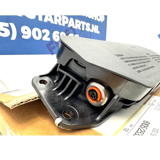A2548607801 W254 GLC KNIEAIRBAG Mercedes GLC X254 C254 Klasse 2021-2026 KNIE AIRBAG ORIGINEEL GLC43 GLC63 AMG A 254 860 78 01